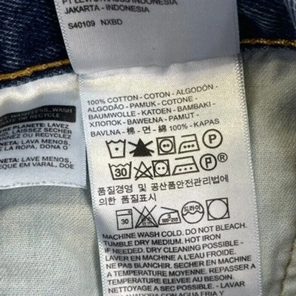 Levi's 550 Relaxed Tapered Jeans Mens 36x30 Blue Denim Classic Casual Everyday